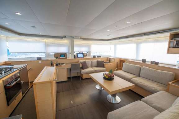 Image of Islas Chafarinas yacht #11