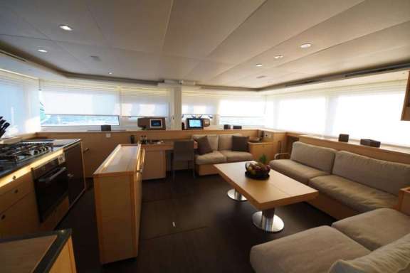 Image of Islas Chafarinas yacht #3