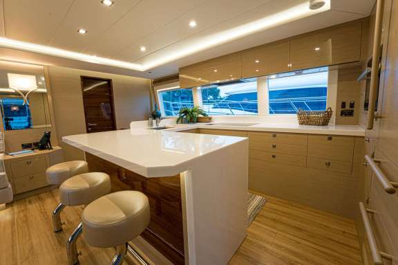 Image of SALUS yacht #10