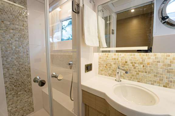 Image of SALUS yacht #15