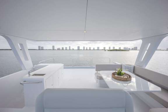 Large sun loungers - great chill out spot!