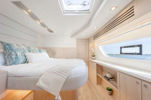 Stylish delightful bathrooms