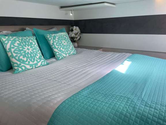 Image of SOGGY DOGGY yacht #16