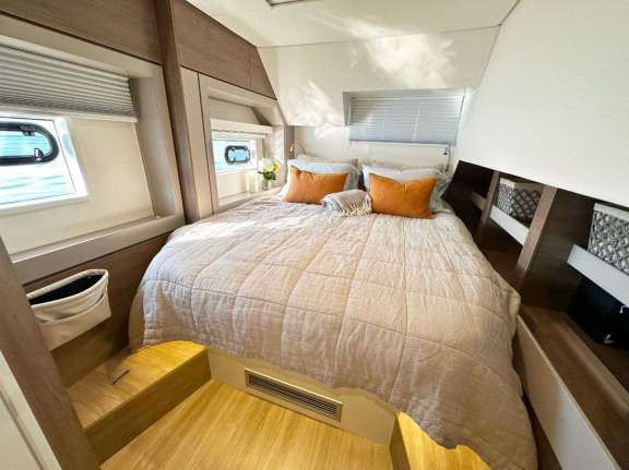 Image of APRICITY yacht #12