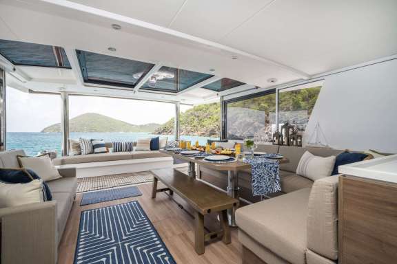 Image of LOLA yacht #13