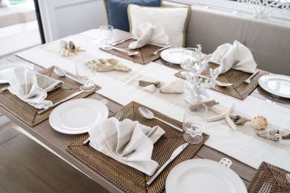 Image of LOLA yacht #14