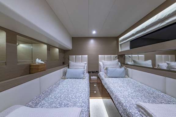 Twin Stateroom (Convert to King)