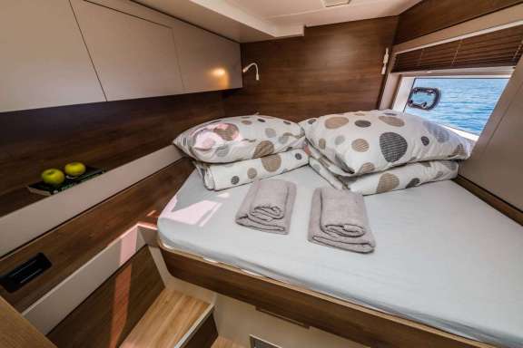 Image of SOLAR WINDS yacht #7