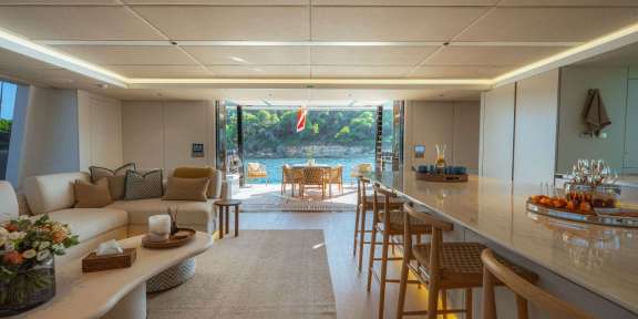 Image of APOLLO 99 yacht #11