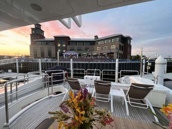 Flybridge Aft Sunbathing