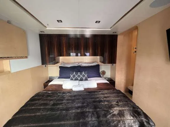 Guest Cabin with Pullman