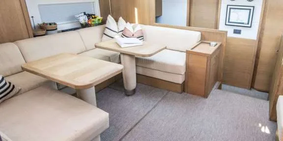 Image of CHAMPAGNE HIPPY yacht #2
