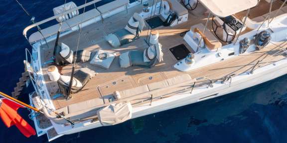 Image of CHAMPAGNE HIPPY yacht #3