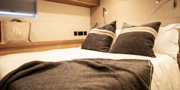 Image of CHAMPAGNE HIPPY yacht #7