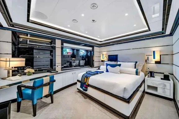Image of OKTO yacht #11