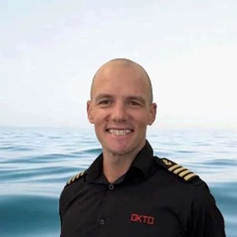 Crew of OKTO|Rotational Captain