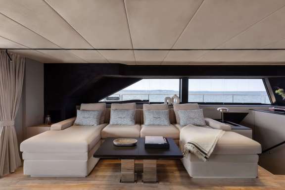 Image of Tryst yacht #14