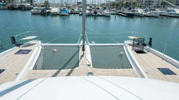 Image of CAT TUA yacht #4