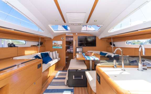 Image of SUMMERWIND yacht #10