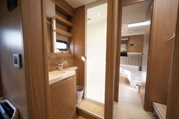 Image of BAREFOOT BLISS yacht #11