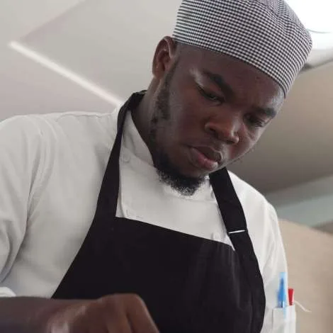 Crew of RISE|Chef /Mate