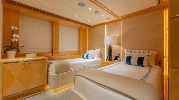 Twin Guest Stateroom (starboard)