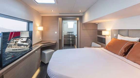 Image of HOURGLASS yacht #12