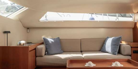 Image of LA LOEVIE yacht #14