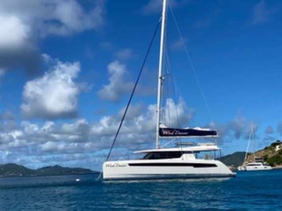 Image of Wind Dancer yacht #12