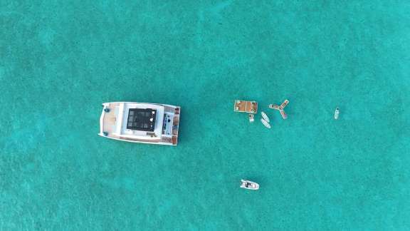 Image of MARIA THERESE yacht #13