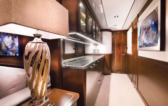 Image of VIVIERAE II yacht #13