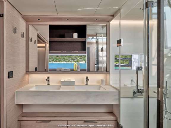 Image of REVERIE yacht #14