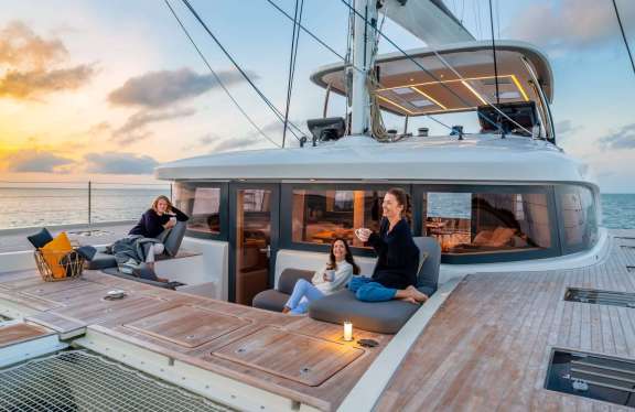 Image of REVERIE yacht #5