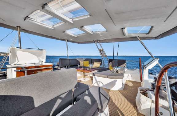 Image of NEOW yacht #13