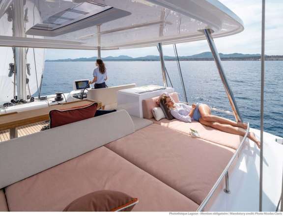 Image of RHAPSODY II yacht #15