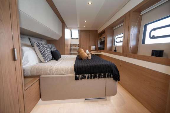 Image of LA VIE EST BELLE yacht #12