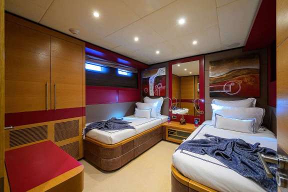 Image of KIMBERLIE yacht #10
