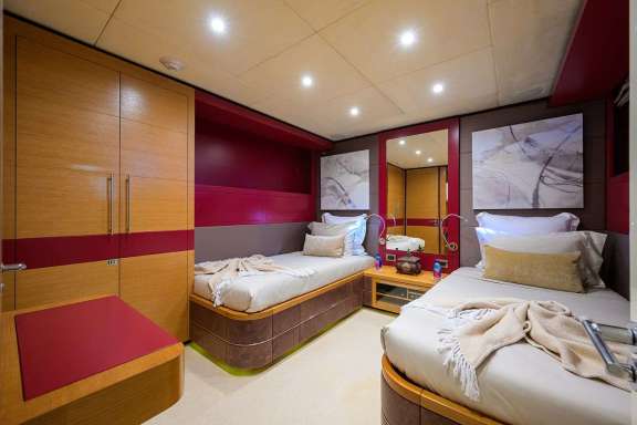 Image of KIMBERLIE yacht #11