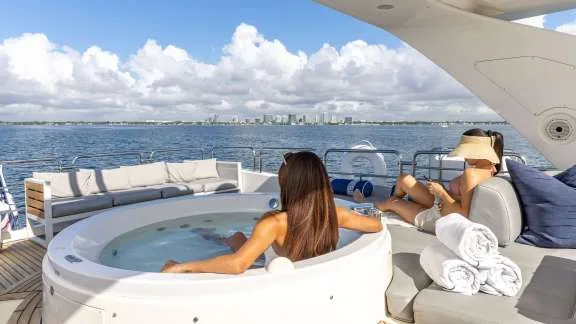 Image of Sky yacht #13