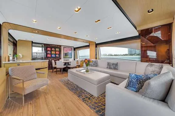 Image of Sky yacht #2