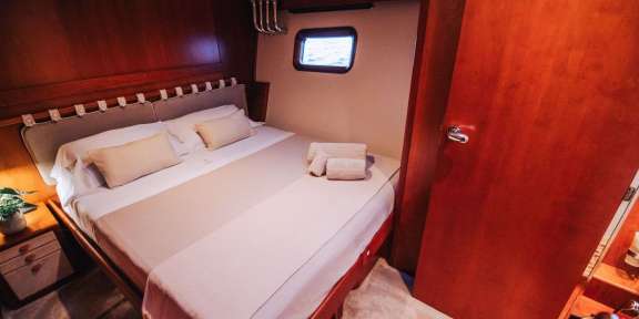 Image of FREE AT LAST yacht #11