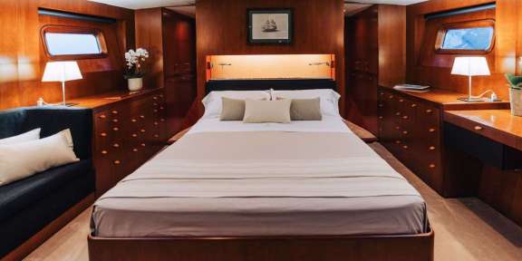 Image of FREE AT LAST yacht #8