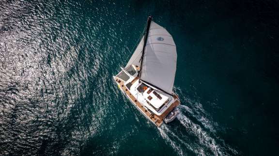 Image of MINTED ONE yacht #17