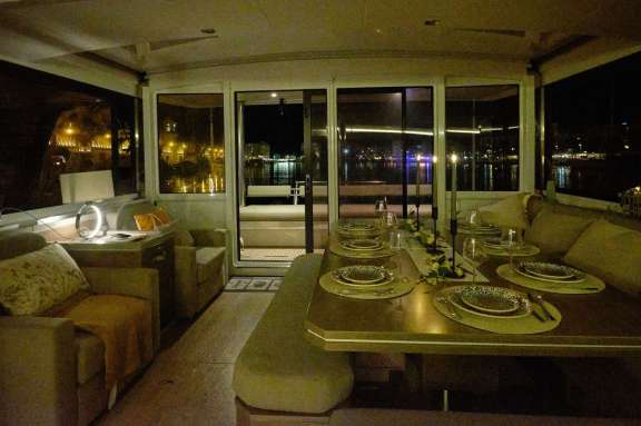 Image of BLUE LAGOON yacht #3