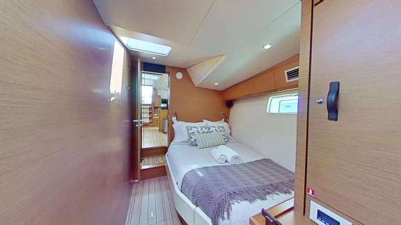 Image of Bodhisattva yacht #7