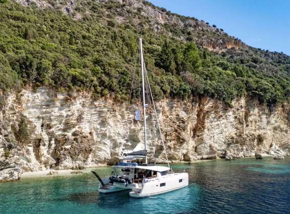 Image of LUNA yacht #19