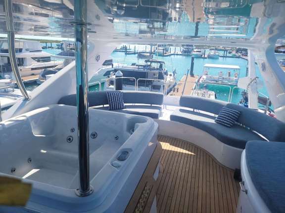 Image of Saphire Blue yacht #4