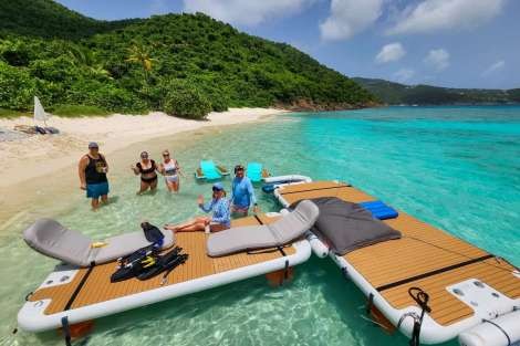 Review img # 22 of the yacht AEOLUS 77