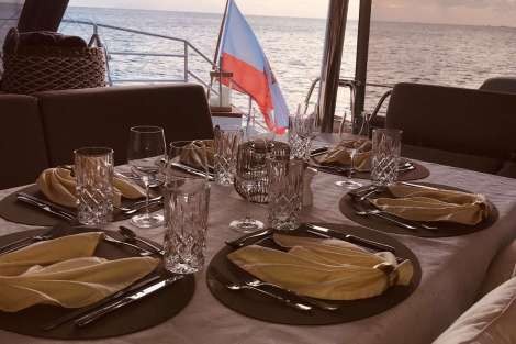 Review img # 53 of the yacht ALLURE 64