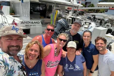 Review img # 1 of the yacht Andiamo Tutti